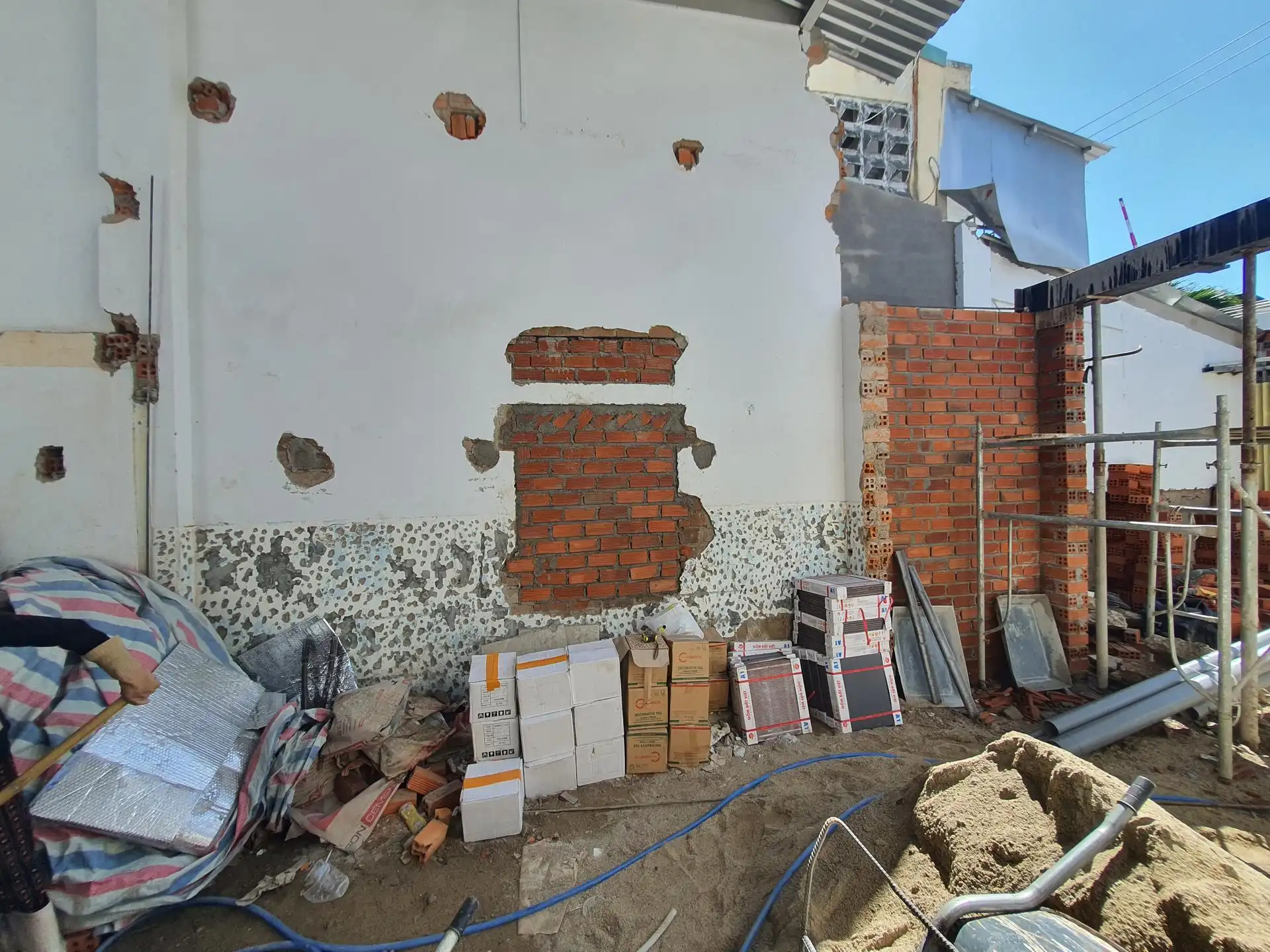 COM CA MEN - quá trình thi công (5)