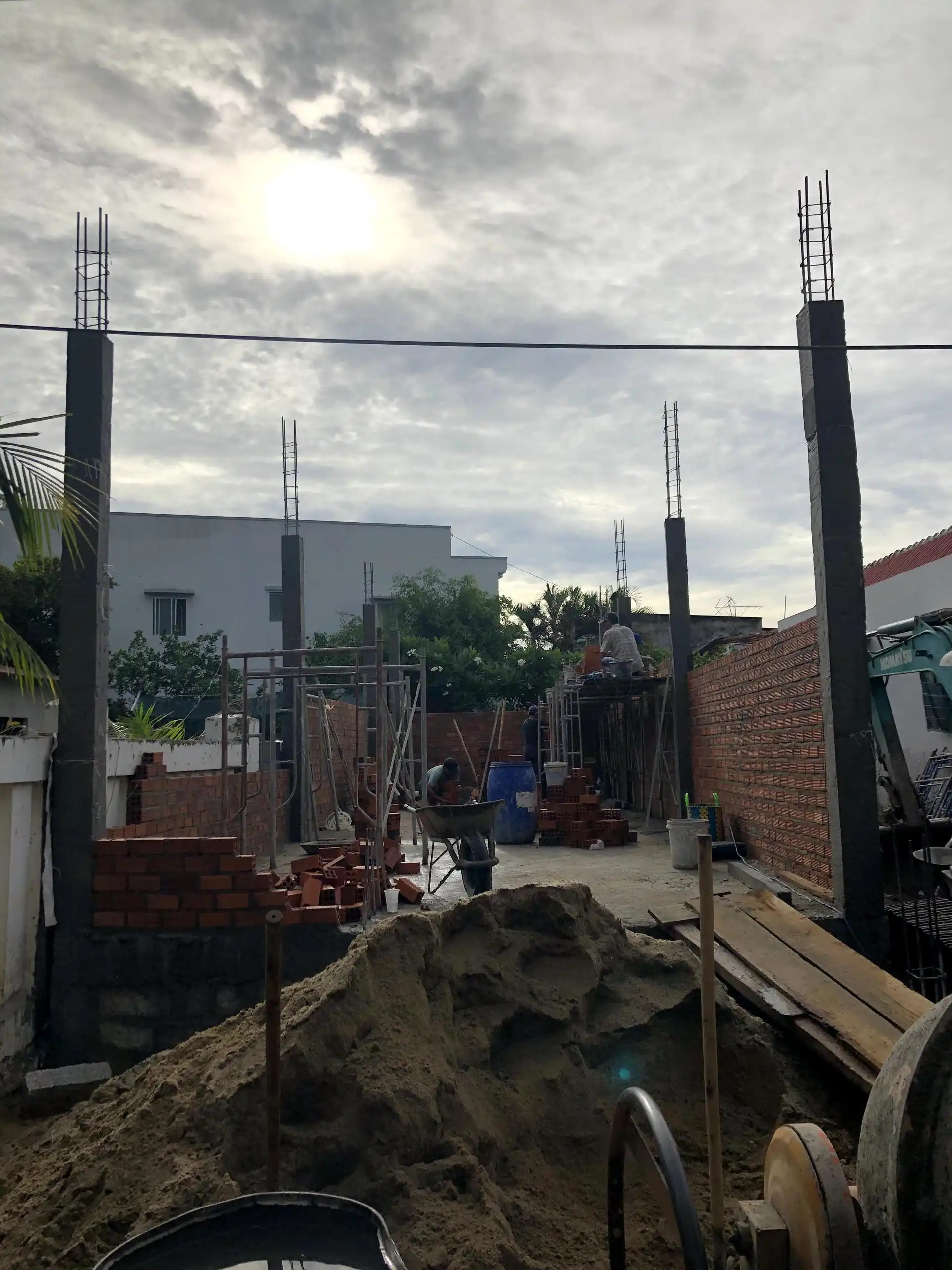 NHA ANH HOANG - HA HUY TAP - quá trình thi công (14)