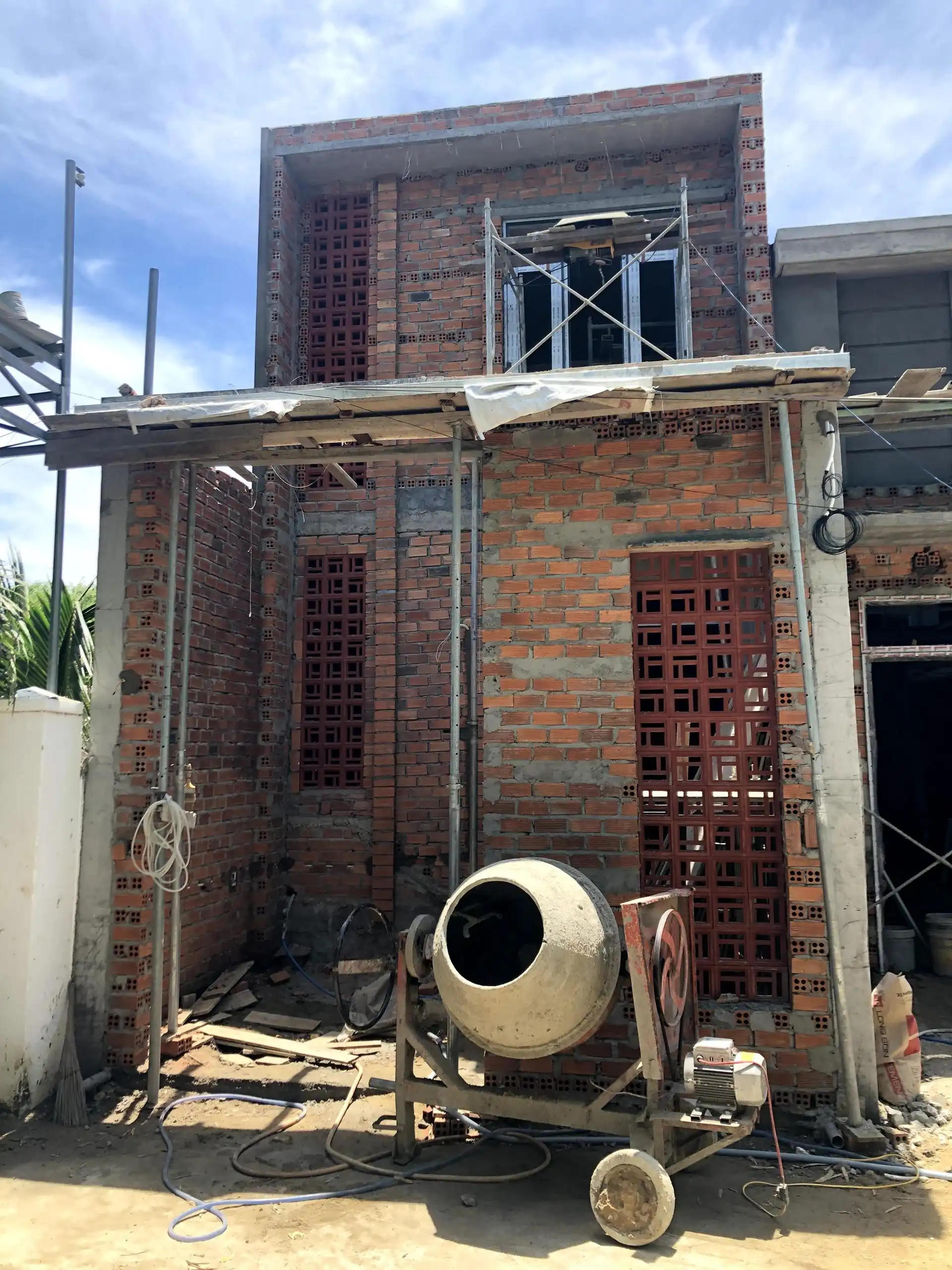 NHA ANH HOANG - HA HUY TAP - quá trình thi công (9)