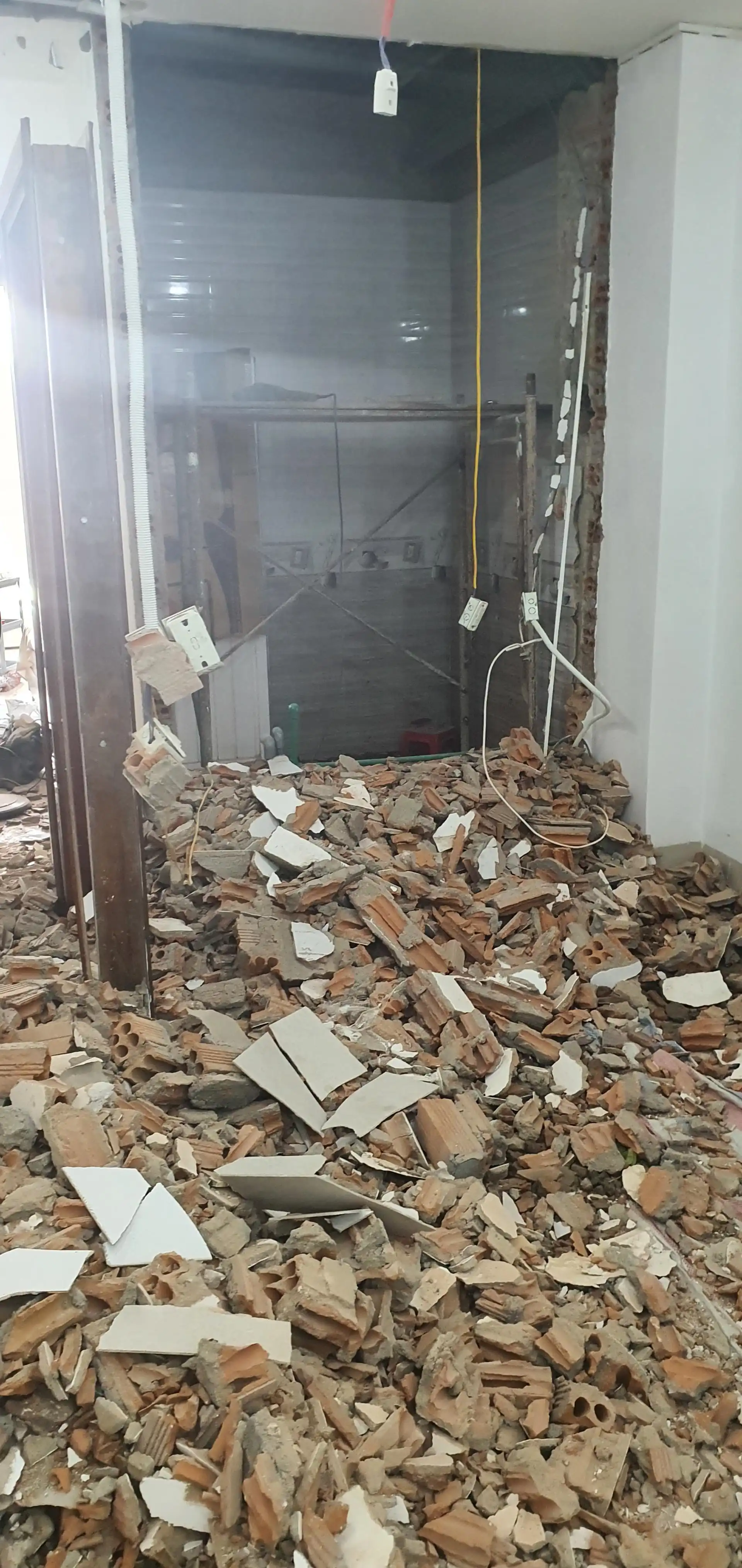 NHA CHI THAO - NGUYEN HUU HUAN - quá trình thi công (1)