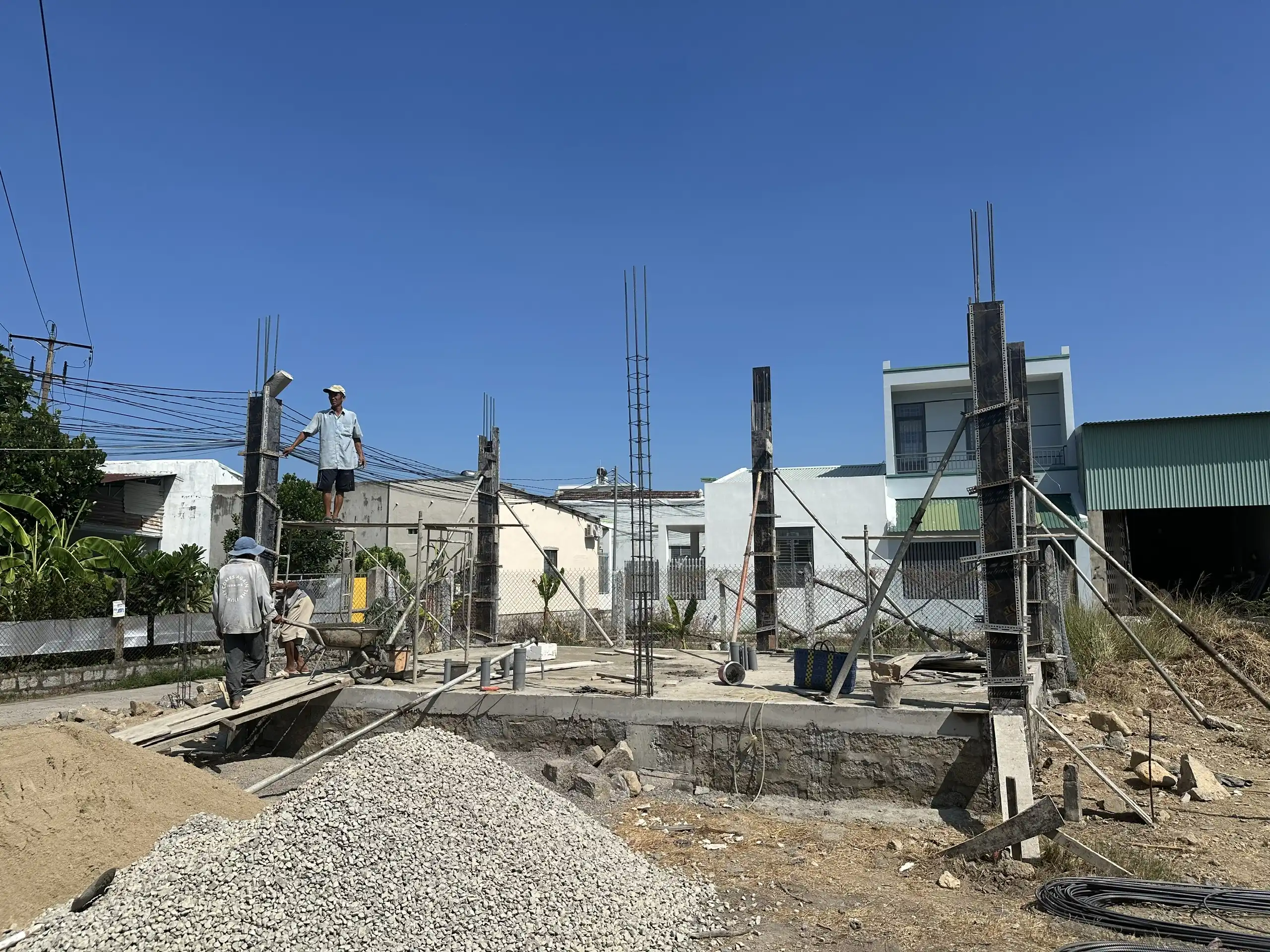 NHA VINH HIEP - quá trình thi công (12)