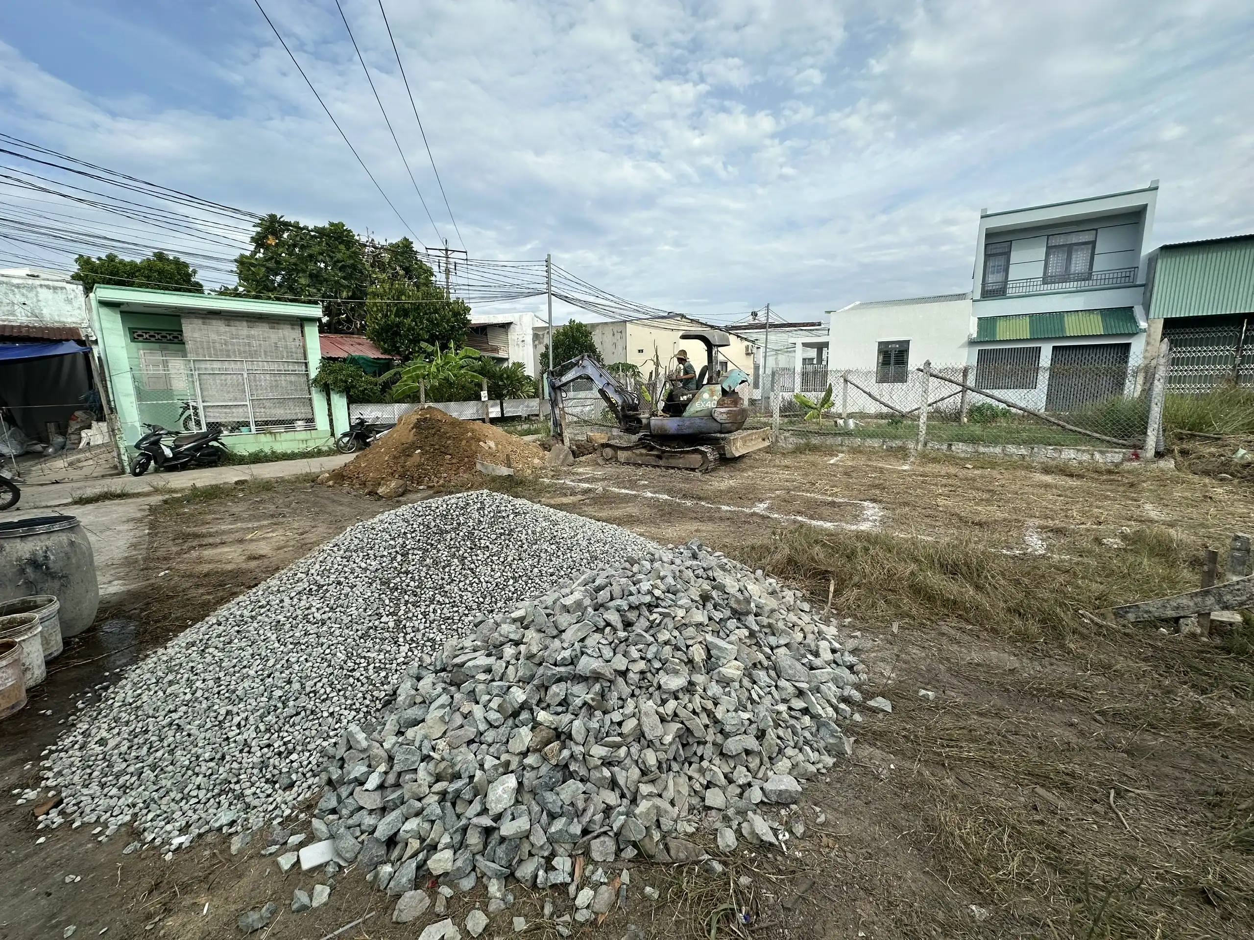 NHA VINH HIEP - quá trình thi công (2)