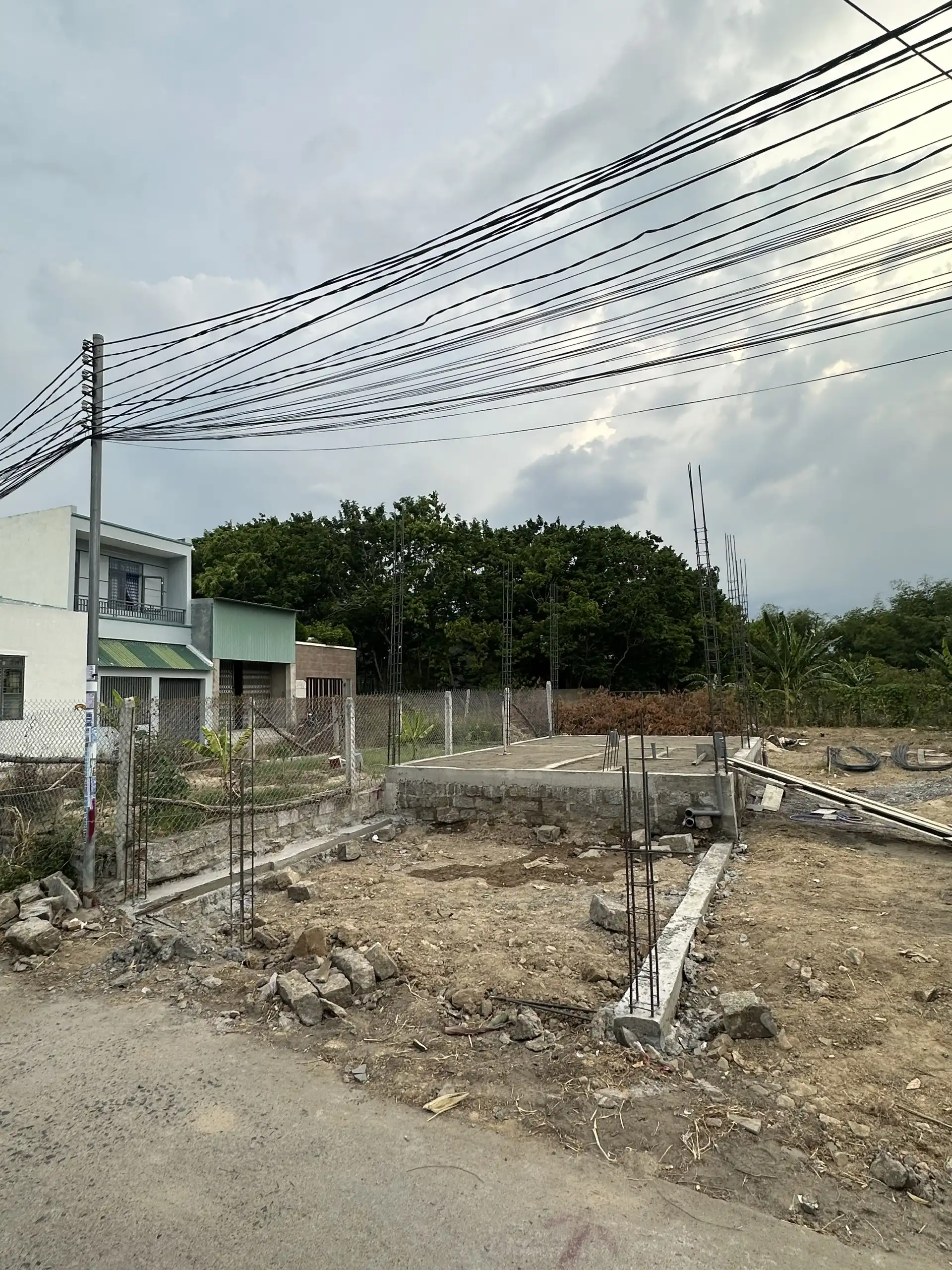 NHA VINH HIEP - quá trình thi công (9)