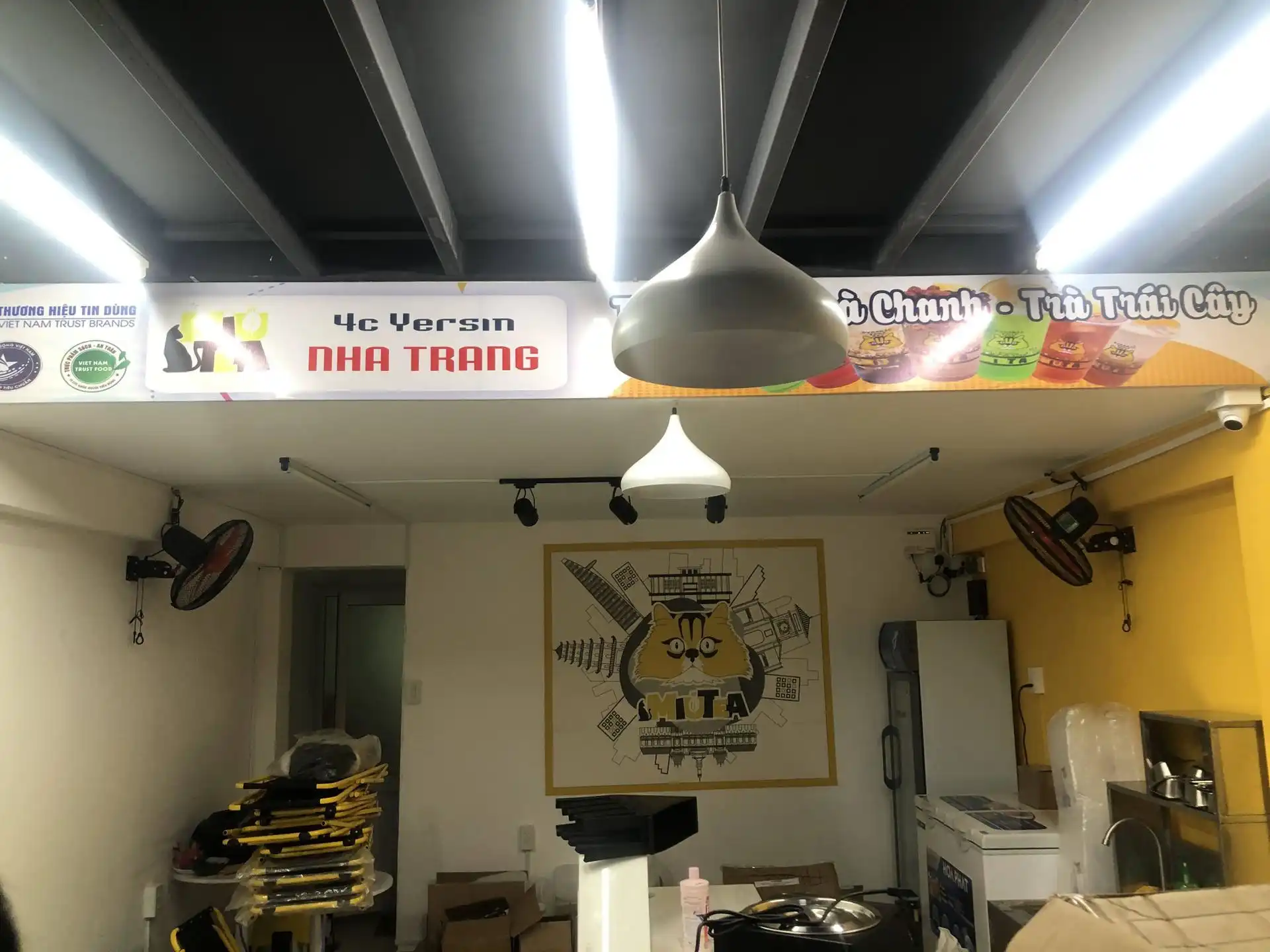 TRA SUA MIU TEA - quá trình thi công (4)